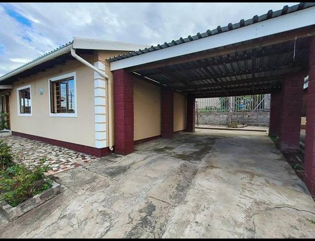 4 BEDROOM HOUSE FOR SALE IN MTHATHA CENTRAL